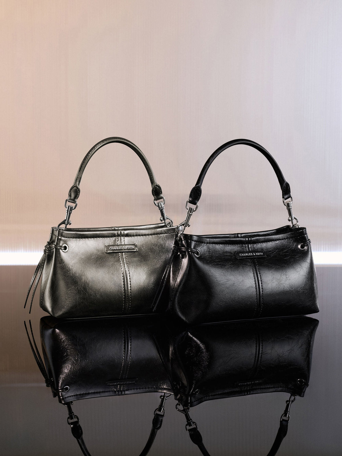 Noane Top Handle Bag - Noir | CHARLES & KEITH